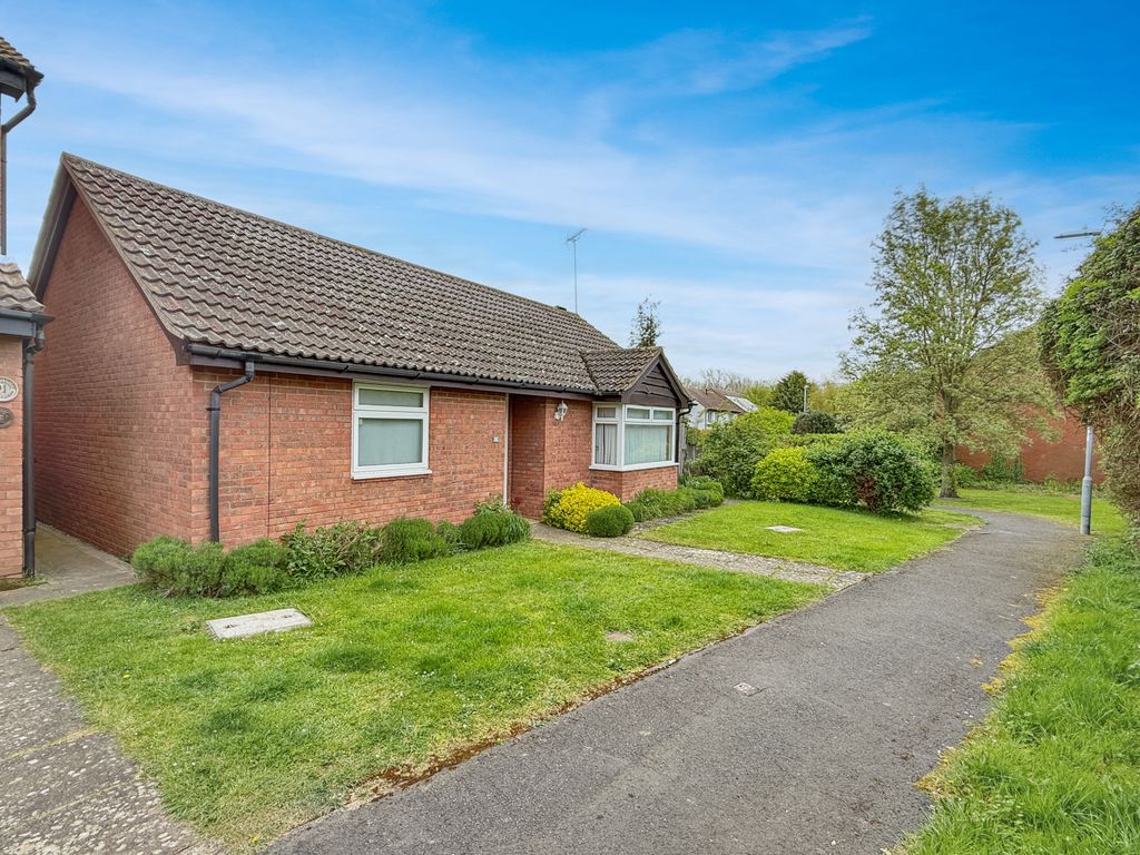 Property photo 1 of 18 2E81Eea3c9137A9c99Eb174A84Fc54c4499c3F22