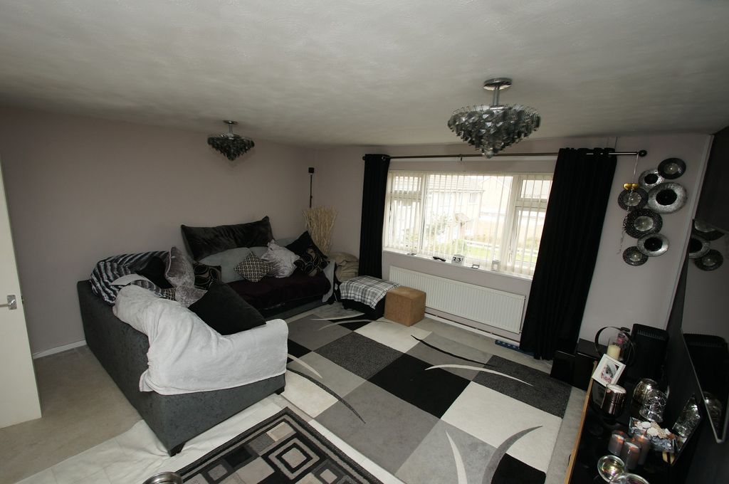 Property photo 2 of 8 Not Specified