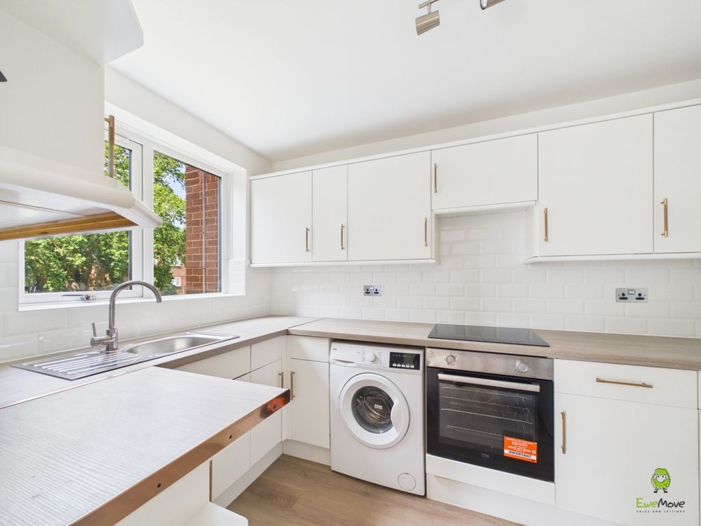Property photo 3 of 5 F66De60902A34Bc984843d9A85Ffdc7d_100_Cam02615G0-Pr