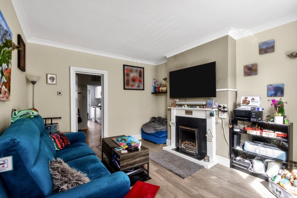 Property photo 2 of 15 12Avenuestreet-2.Jpg