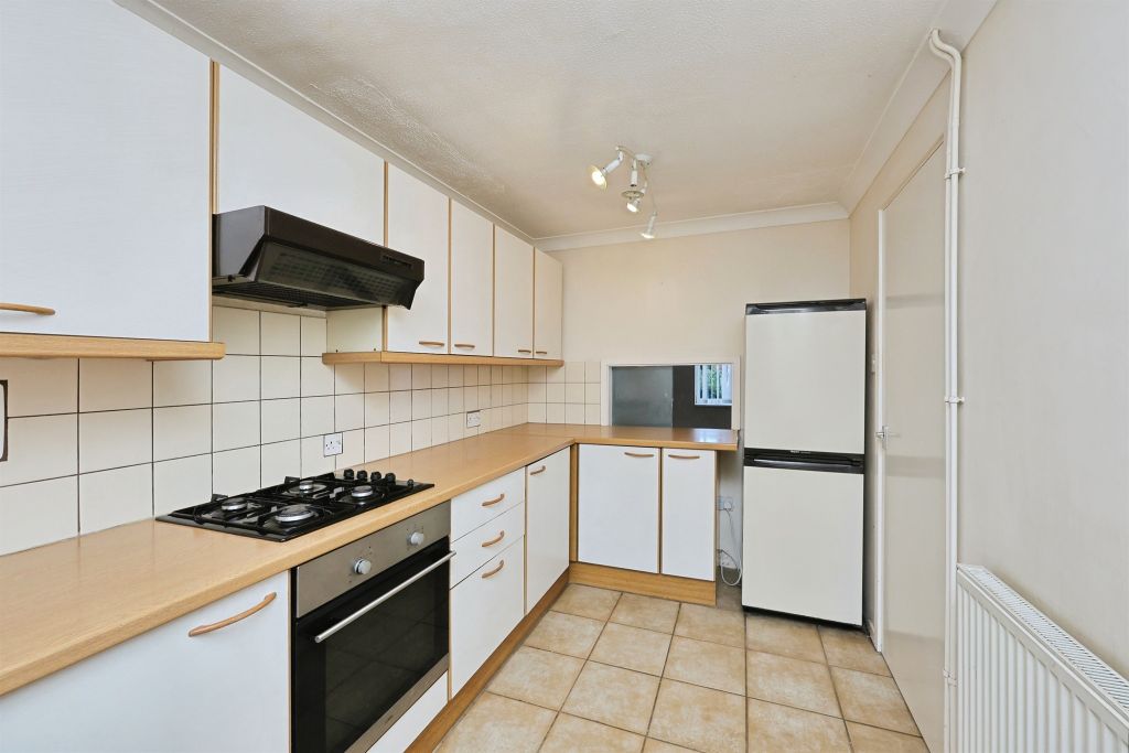 Property photo 3 of 17