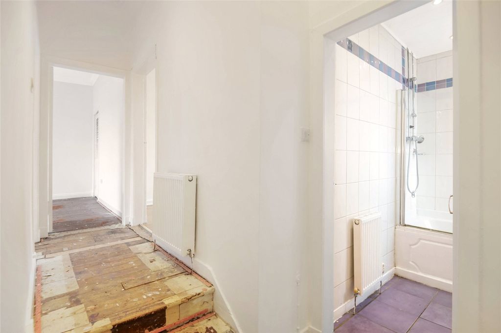 Property photo 3 of 19 Picture No. 03