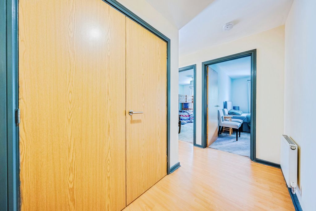 Additional image 14 of 2 bed flat for saleDulcie Close, Greenhithe DA9