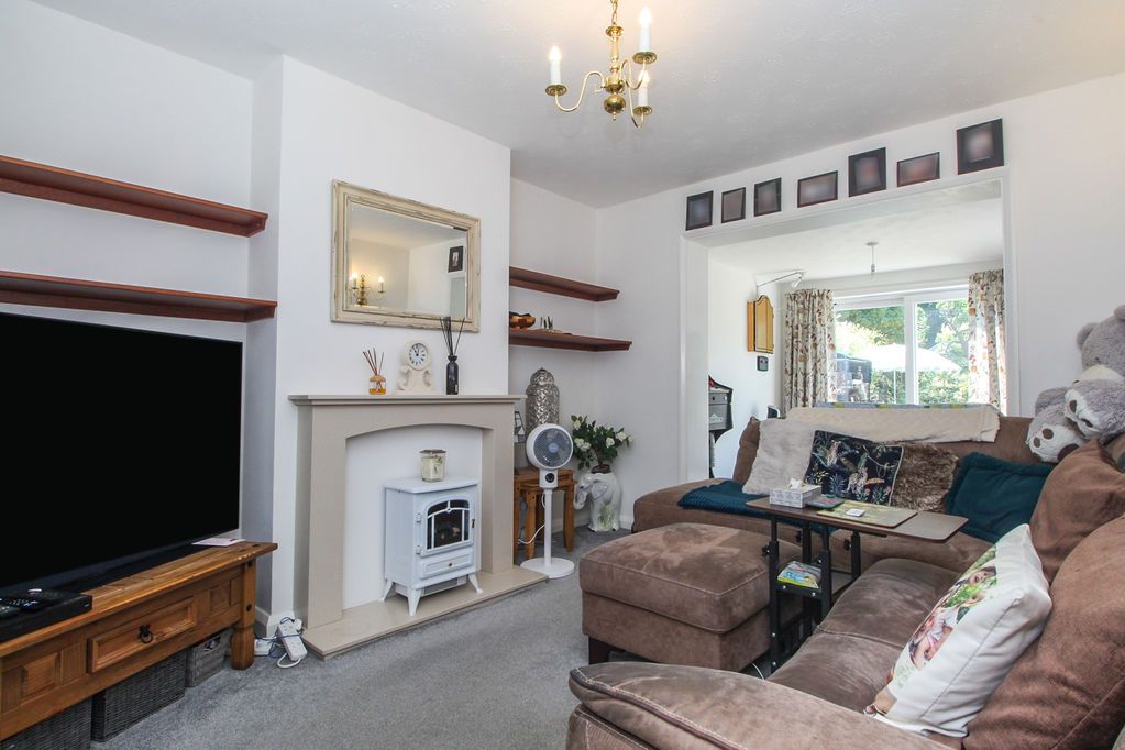 Property photo 2 of 15 Sitting Room