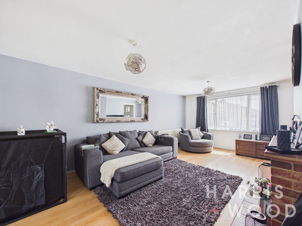 Property photo 3 of 26 5143822