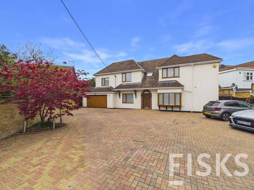 Property photo 1 of 35