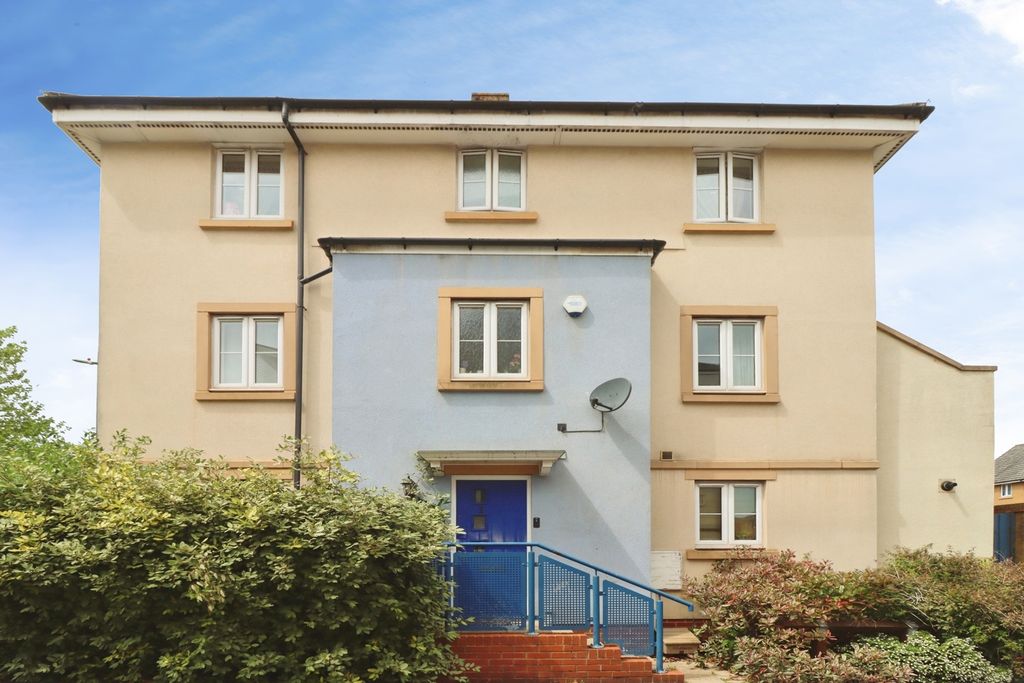 Property photo 1 of 15 Pbox-Img.Jpg