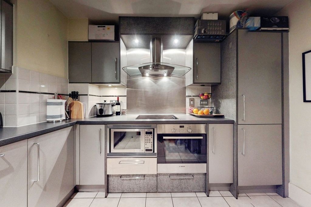 Property photo 2 of 10 Pbox-Img.Jpg
