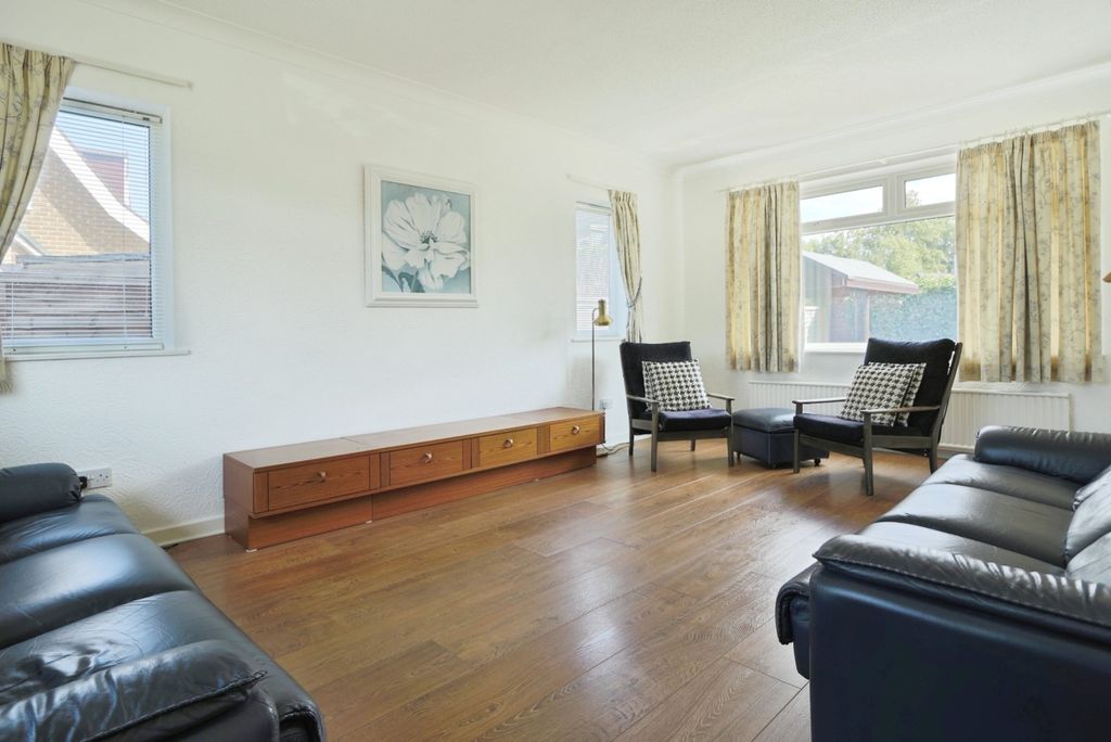 Property photo 2 of 20 2883314