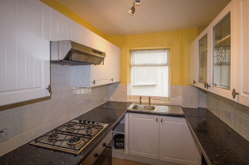 Property photo 3 of 6 Photo 4