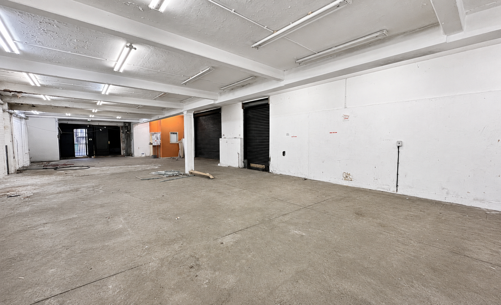 Property photo 1 of 3