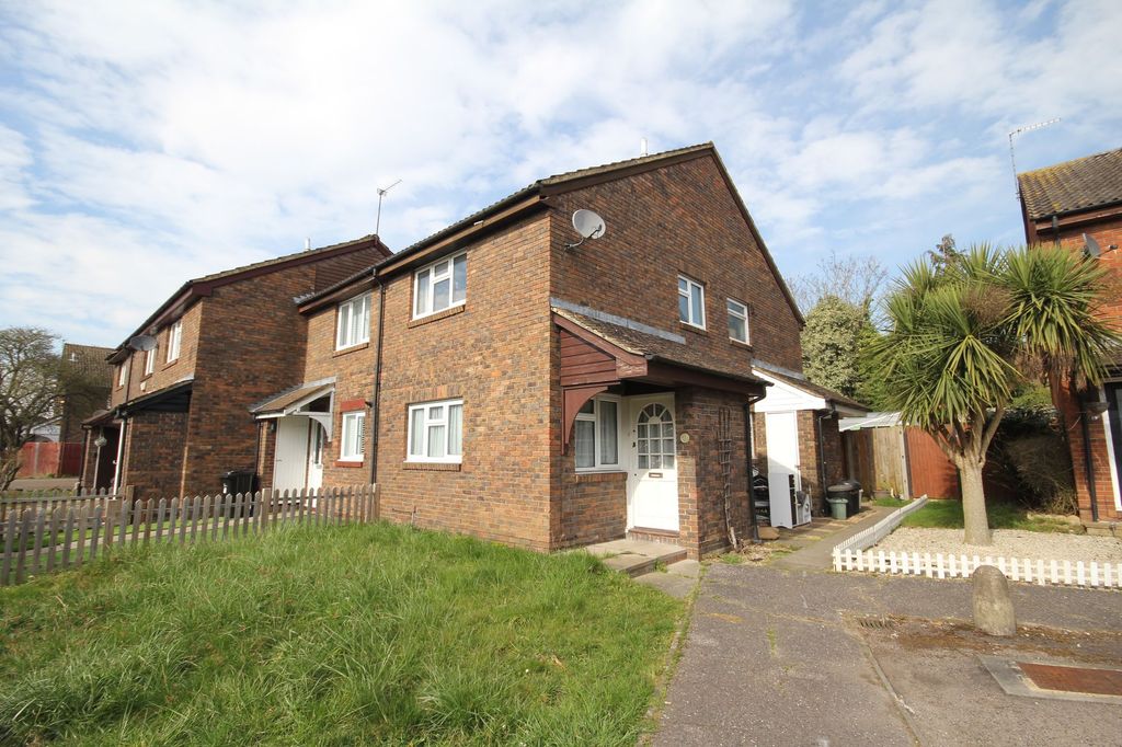 Property photo 2 of 10