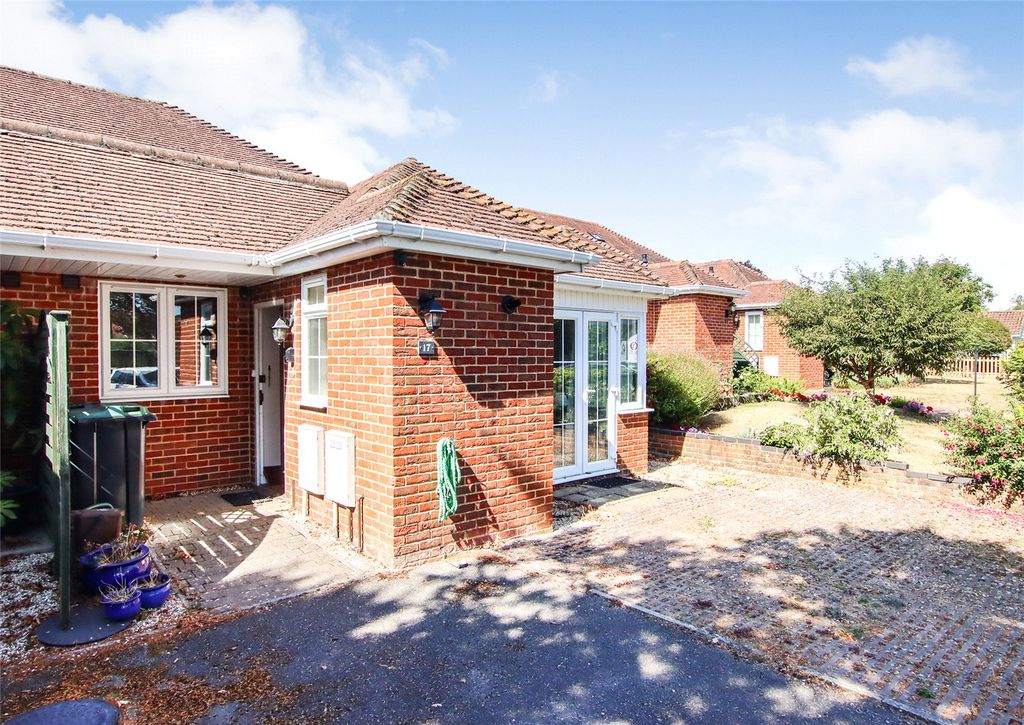 Property photo 1 of 15 Picture No. 11