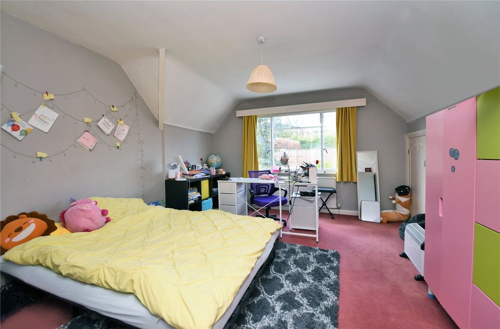 Additional image 8 of 3 bed detached house for saleOutwood Lane, Coulsdon CR5