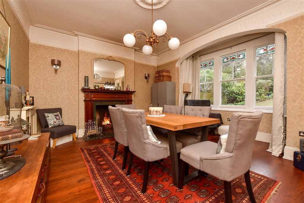 Property photo 2 of 21 Dining Room