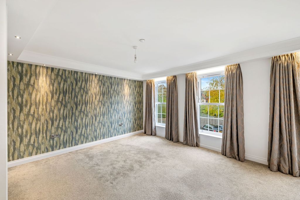 Additional image 28 of 6 bed end terrace house for saleShelley Place, The Colosseum, Lincoln LN1