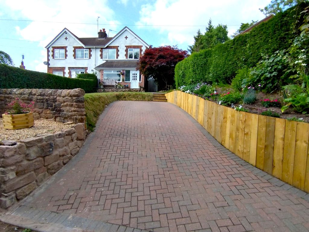 Property photo 1 of 40