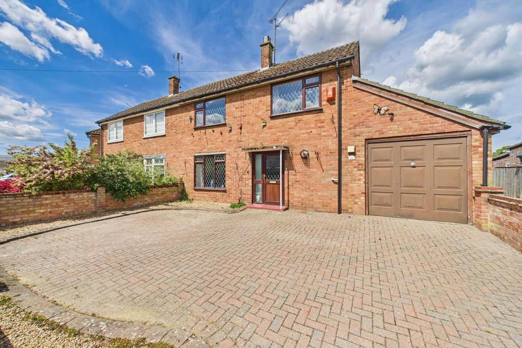 Property photo 1 of 13