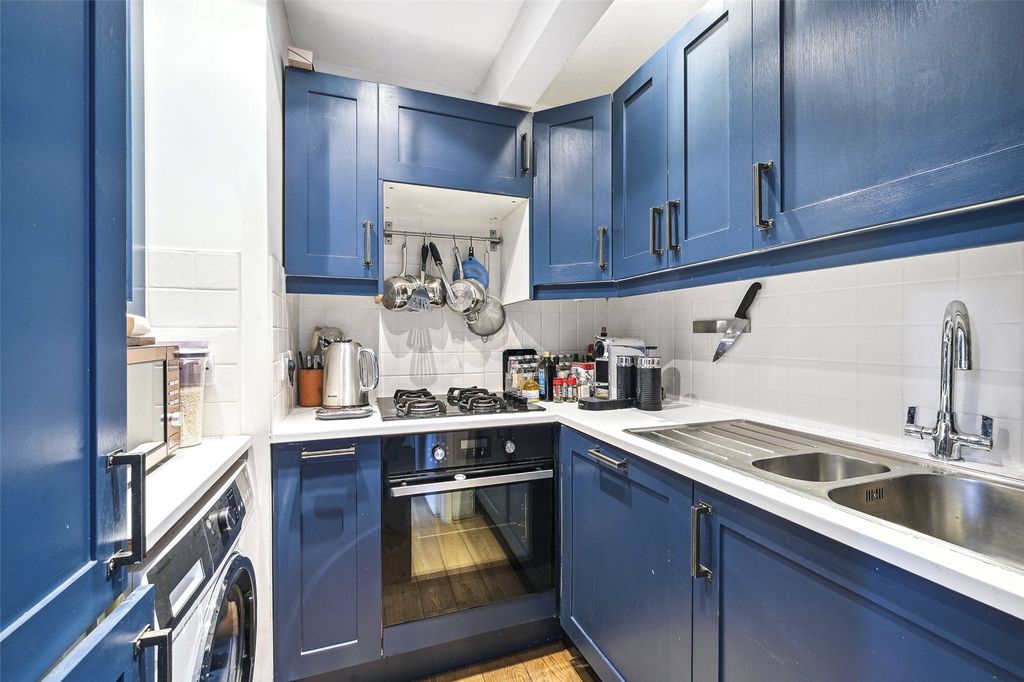 Property photo 3 of 13 Picture No. 06