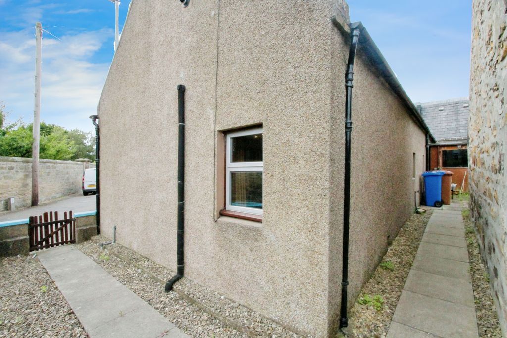 Property photo 3 of 15 Rear View