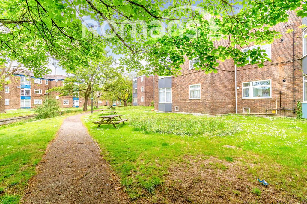 Property photo 1 of 10 10