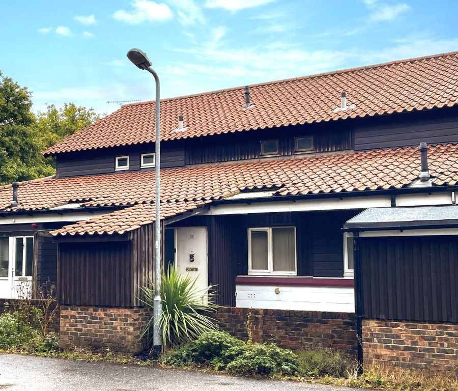 Property photo 1 of 8