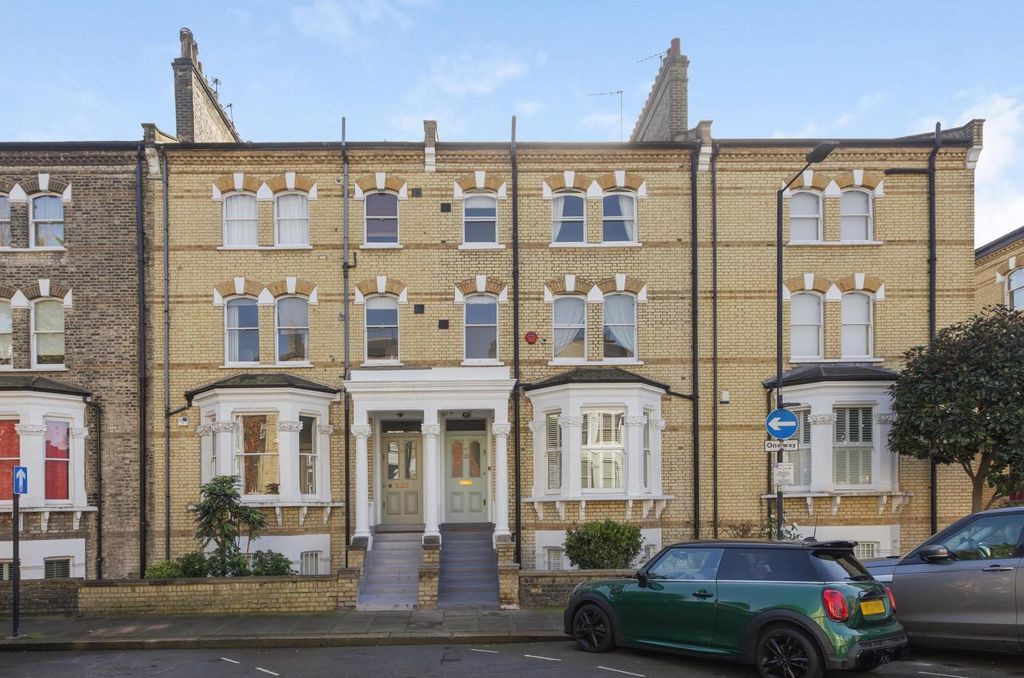 Property photo 1 of 23 Image