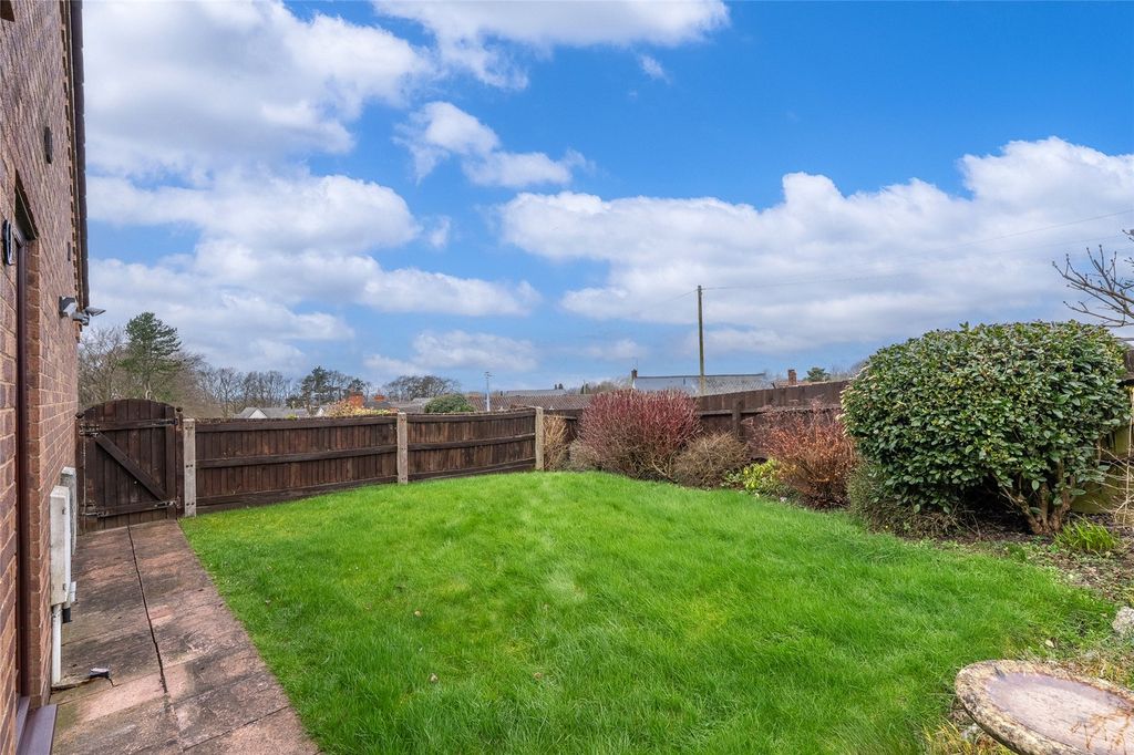 Property photo 2 of 37 Picture No. 36