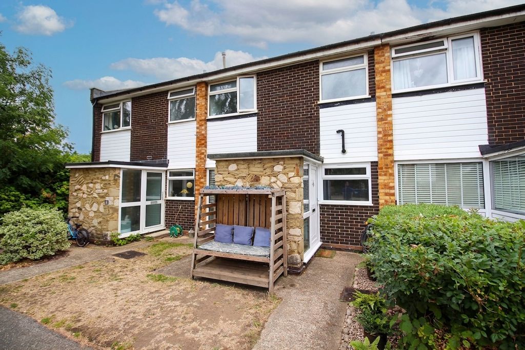 Property photo 1 of 11