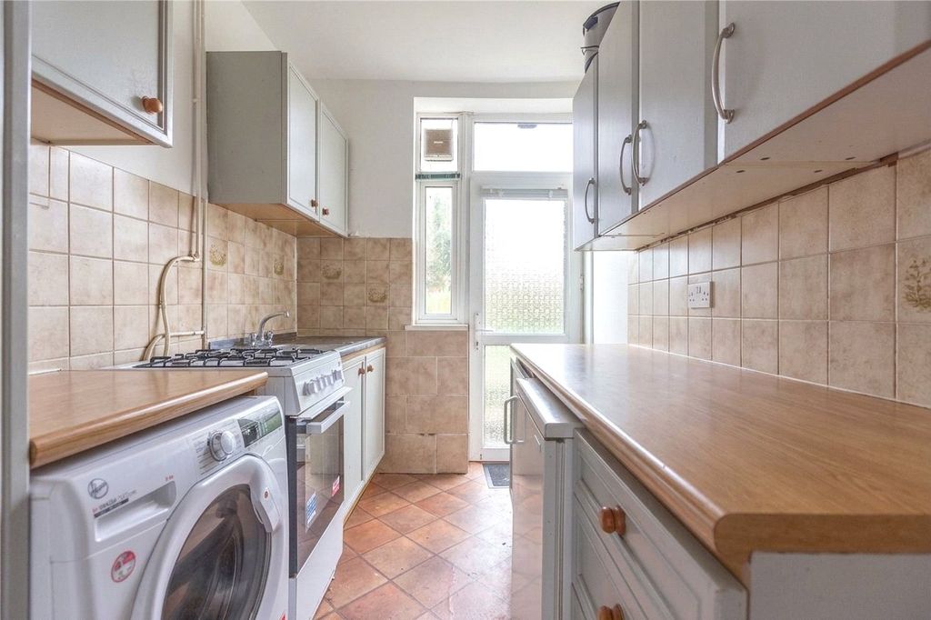 Property photo 2 of 10 Picture No. 49