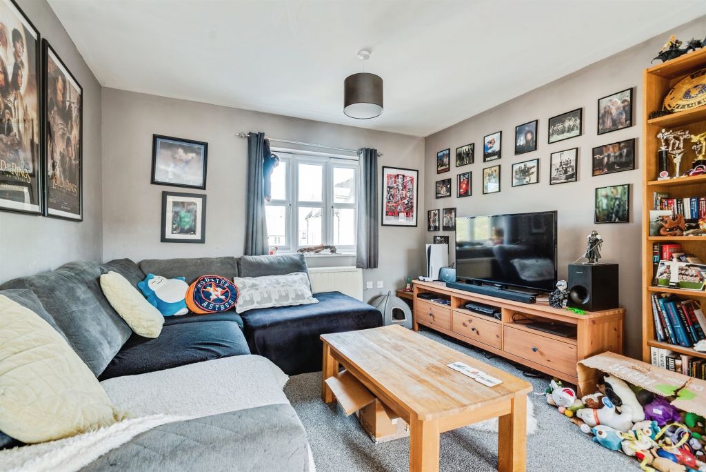 Property photo 2 of 10
