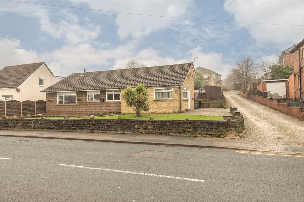 Property photo 2 of 27 Picture No. 05