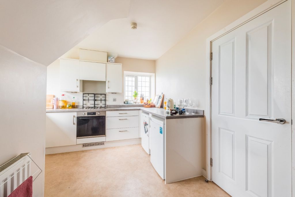 Property photo 2 of 23 4703142