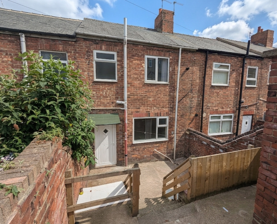 Property photo 2 of 11