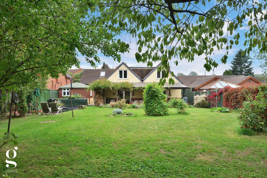 Property photo 1 of 42