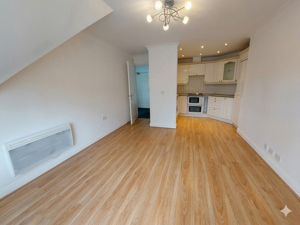 Property photo 3 of 13 Kichen/Living Room