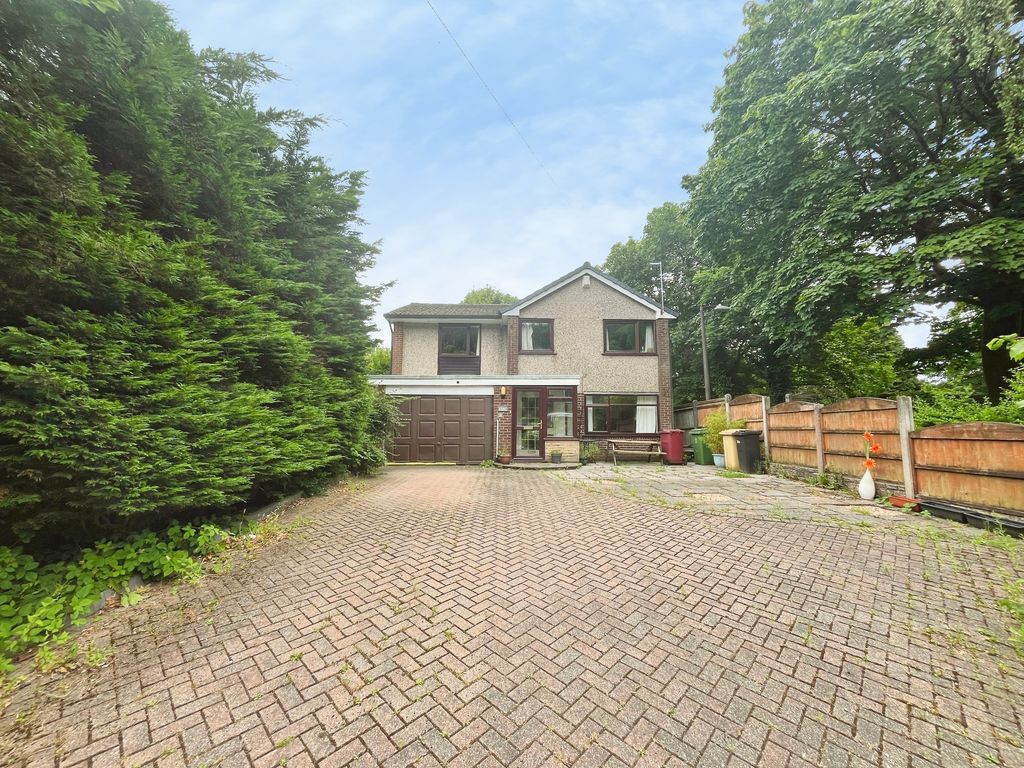Property photo 1 of 21 External