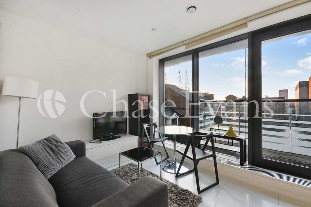 Property photo 1 of 9 Living Area