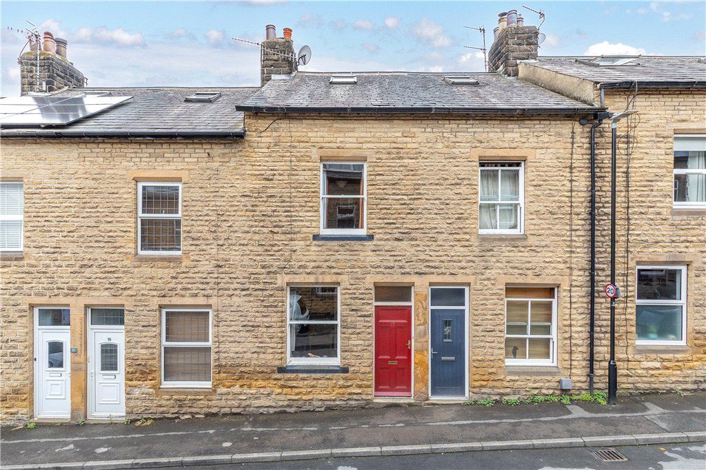 Property photo 1 of 15 Front