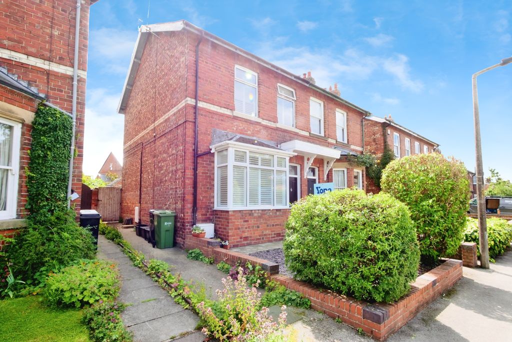 Property photo 1 of 19 Pnmb0540