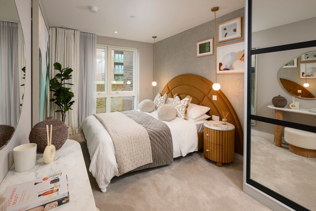 Property photo 3 of 13 Showhome - Bedroom