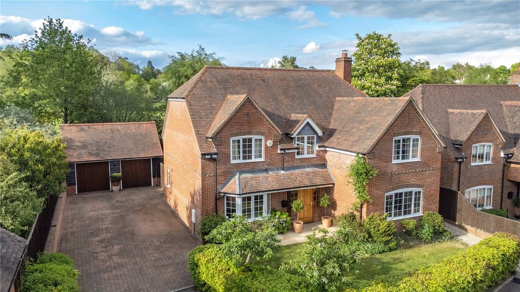 Property photo 1 of 19 Beech House