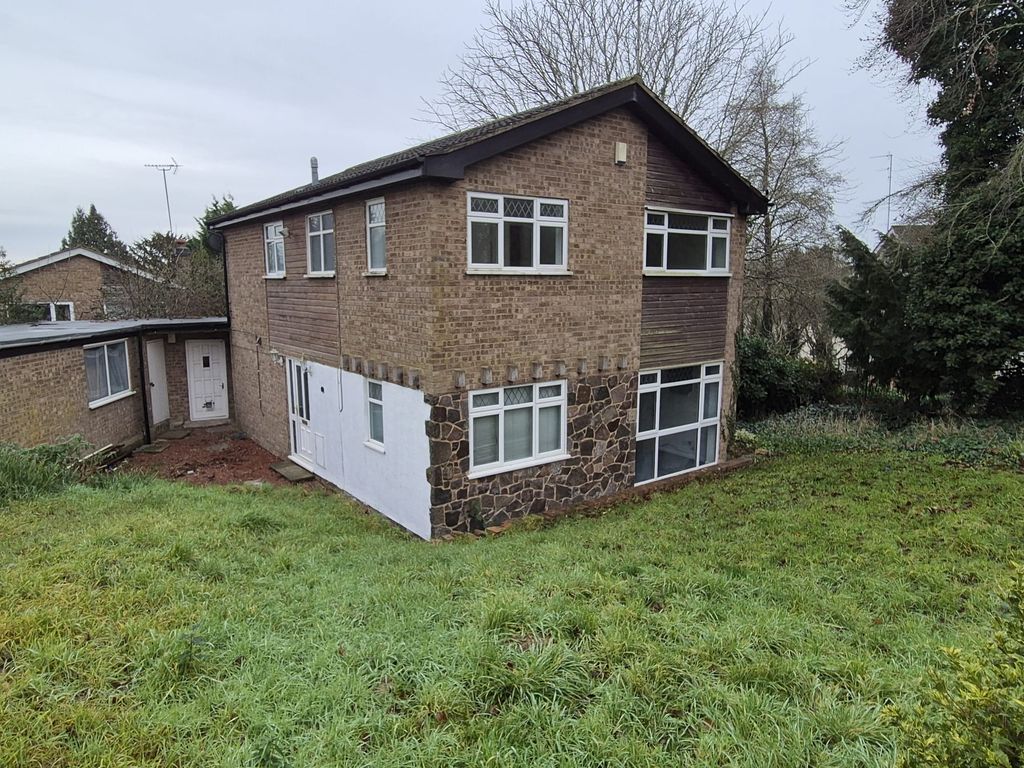 Property photo 1 of 13 Front