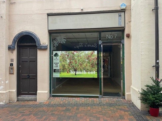 Property photo 1 of 3 Ext 1