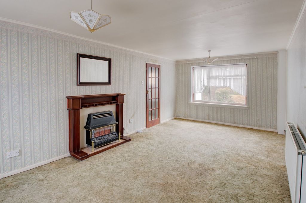 Property photo 2 of 14 Picture No. 03