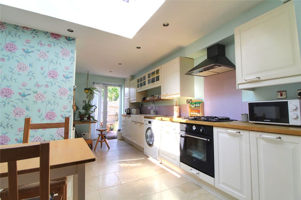 Property photo 3 of 18 Picture No. 07