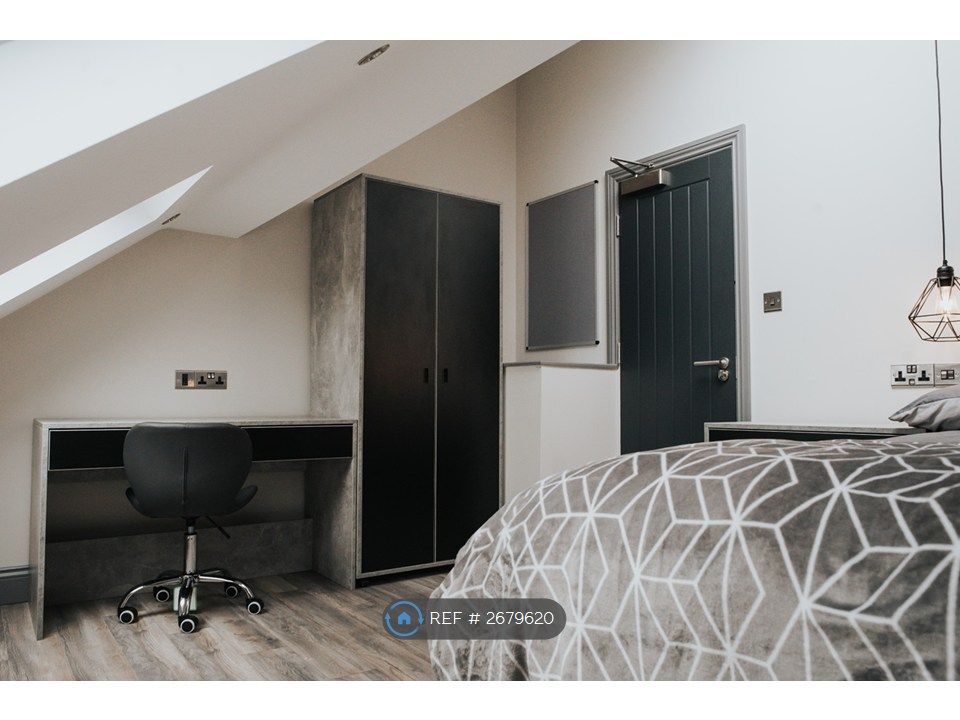 Property photo 3 of 29