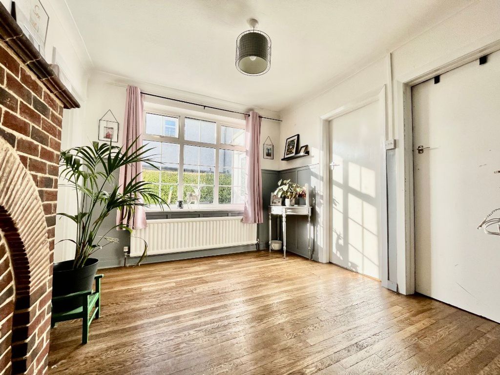Property photo 3 of 10 Picture No. 04