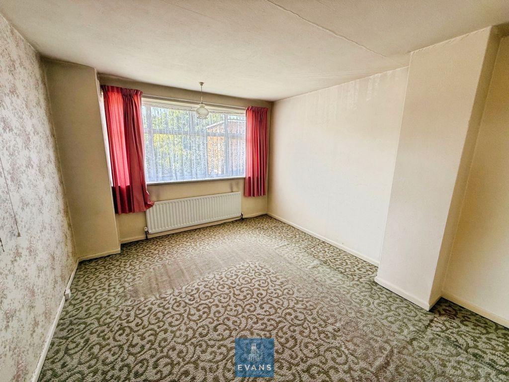 Property photo 3 of 15 Bedroom
