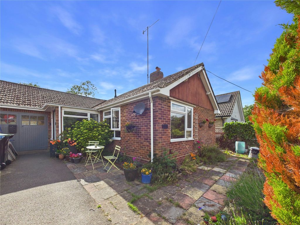 Property photo 1 of 14 Picture No. 01